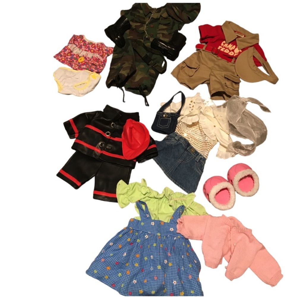 "Huge 26-Piece Build-A-Bear Clothing & Accessory Lot